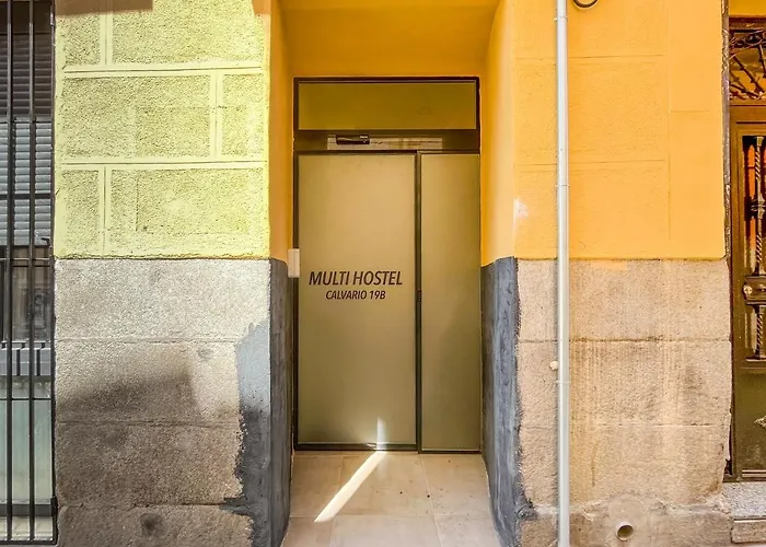 Multi Hostel Calvario